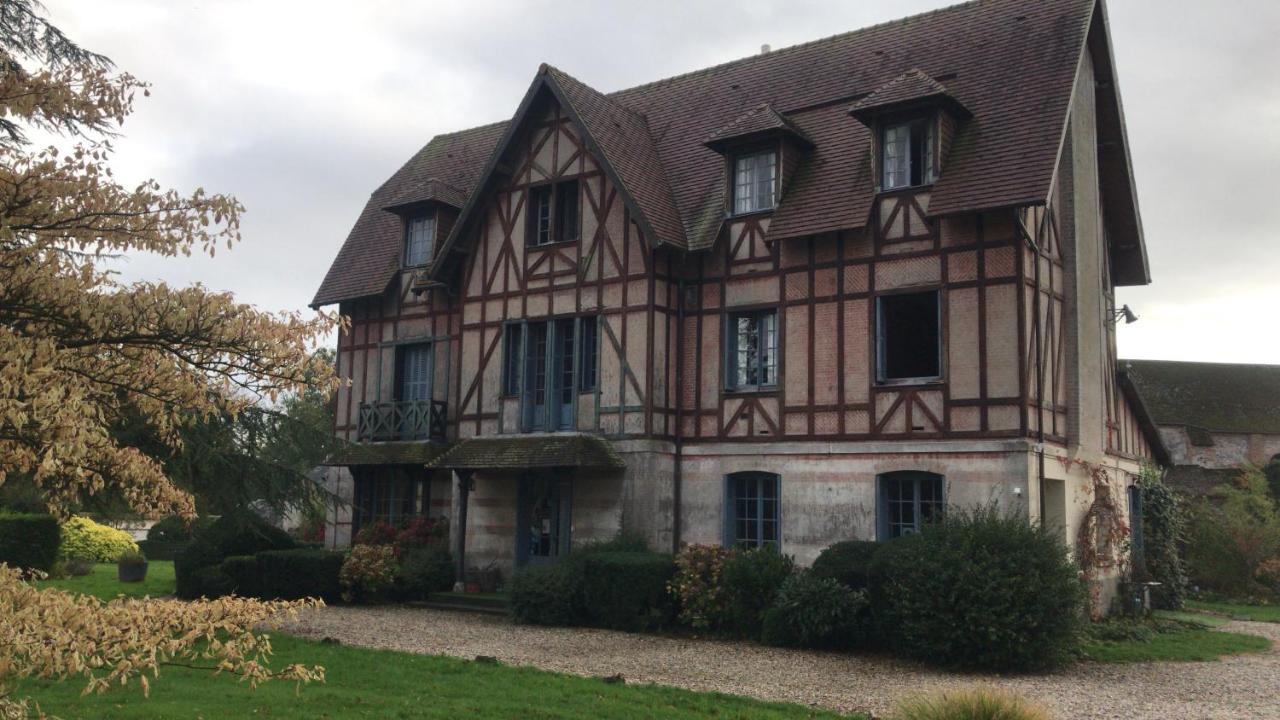 Hotel Manoir De Graincourt Derchigny Exteriér fotografie